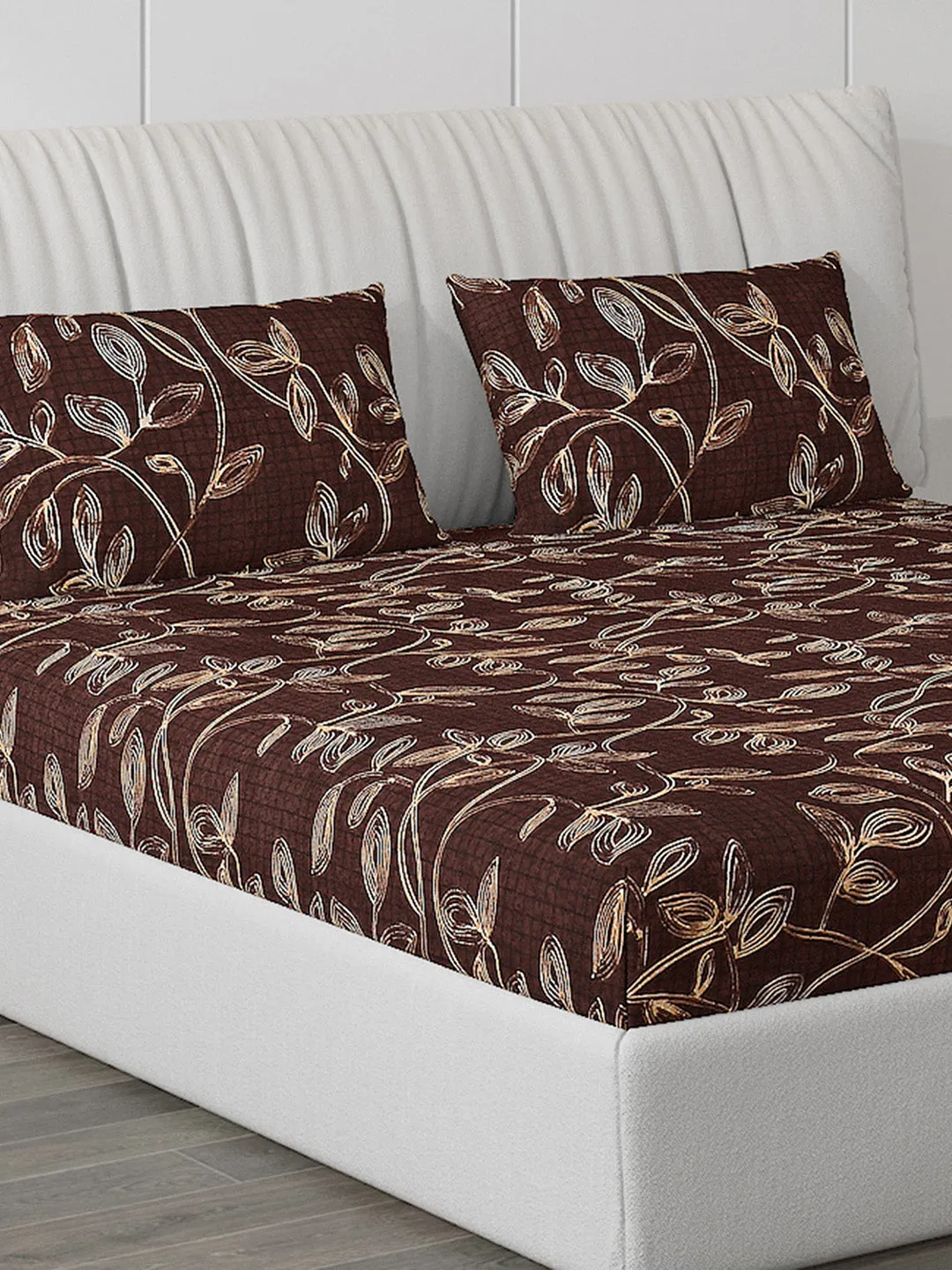 120 GSM  Polyester Double Bed Bedsheet with 2 Pillow Covers