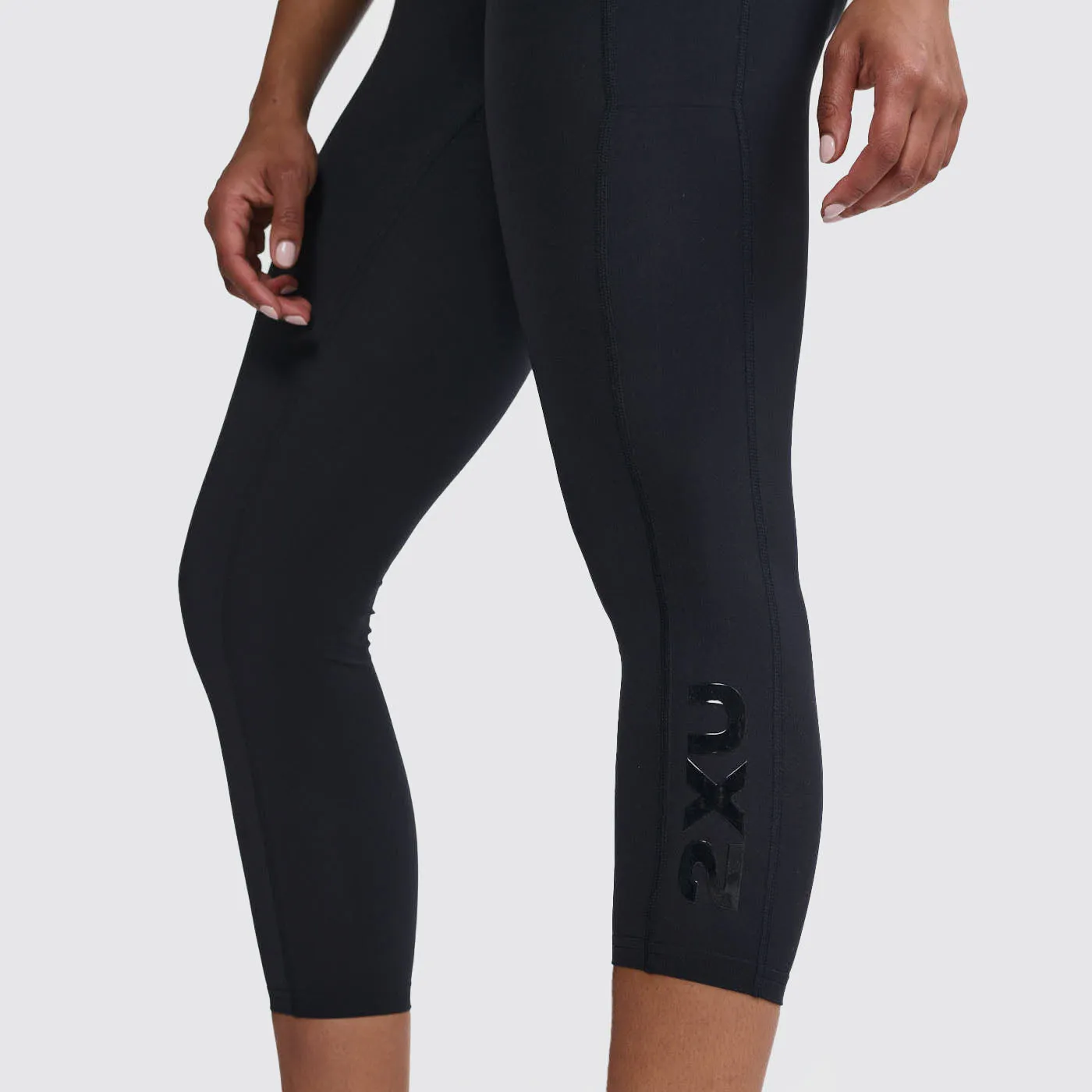 2XU - Form Stash Hi-Rise Compression 7/8 Tights - Black/Black