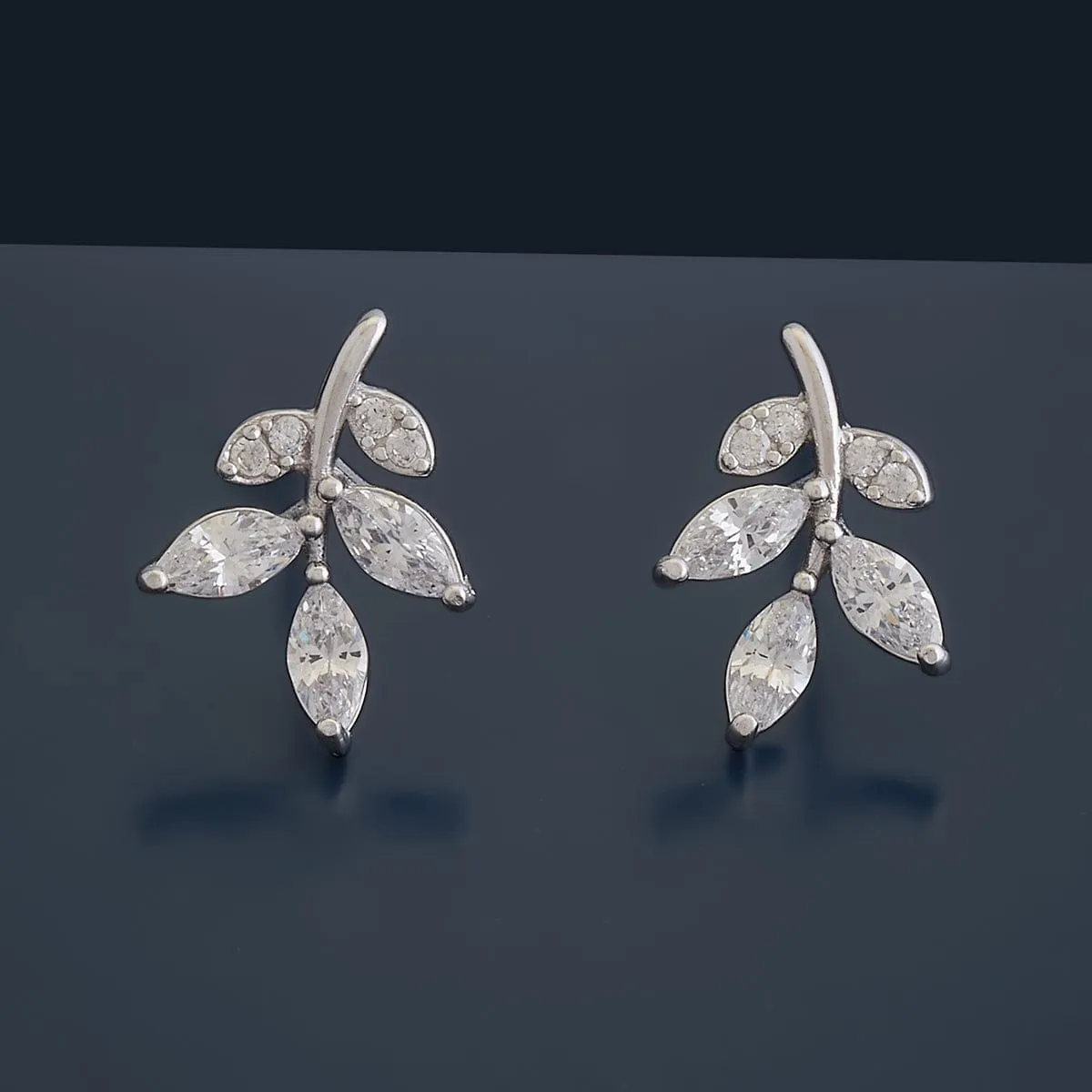 92.5 Silver Earring 176637