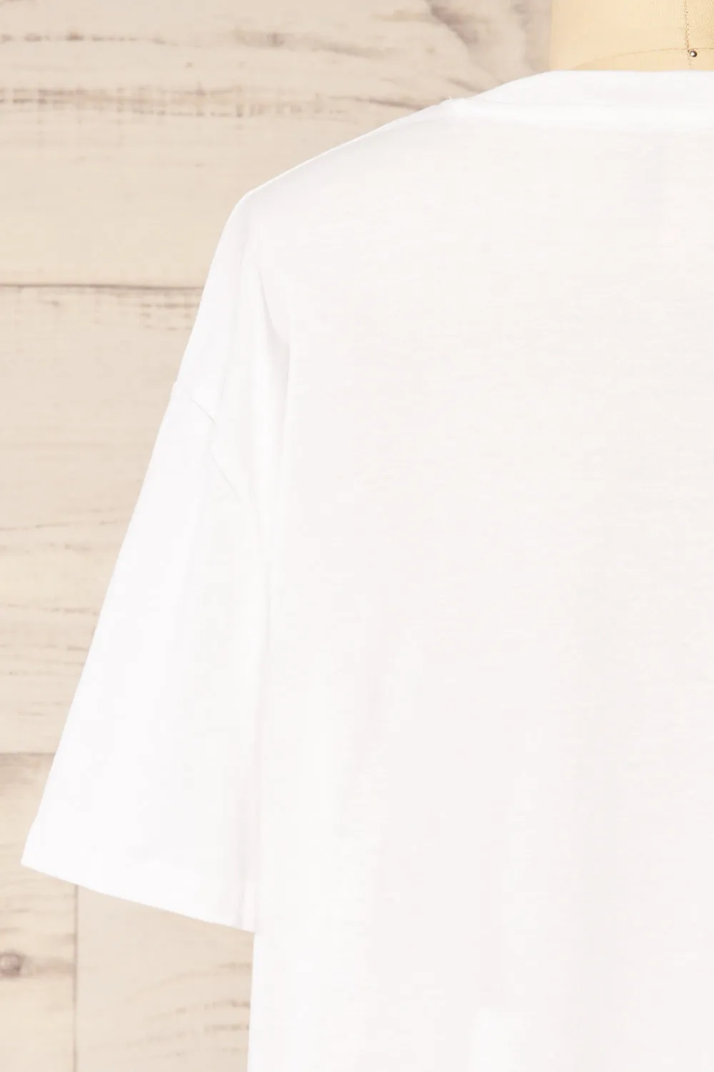 Akumi White | Classic T-Shirt