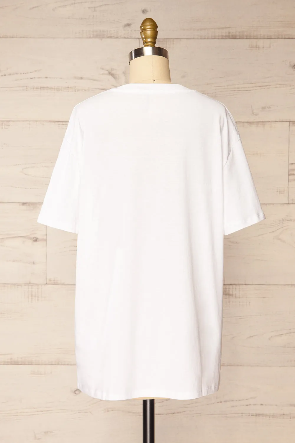 Akumi White | Classic T-Shirt