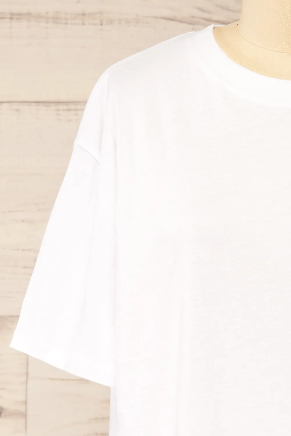 Akumi White | Classic T-Shirt