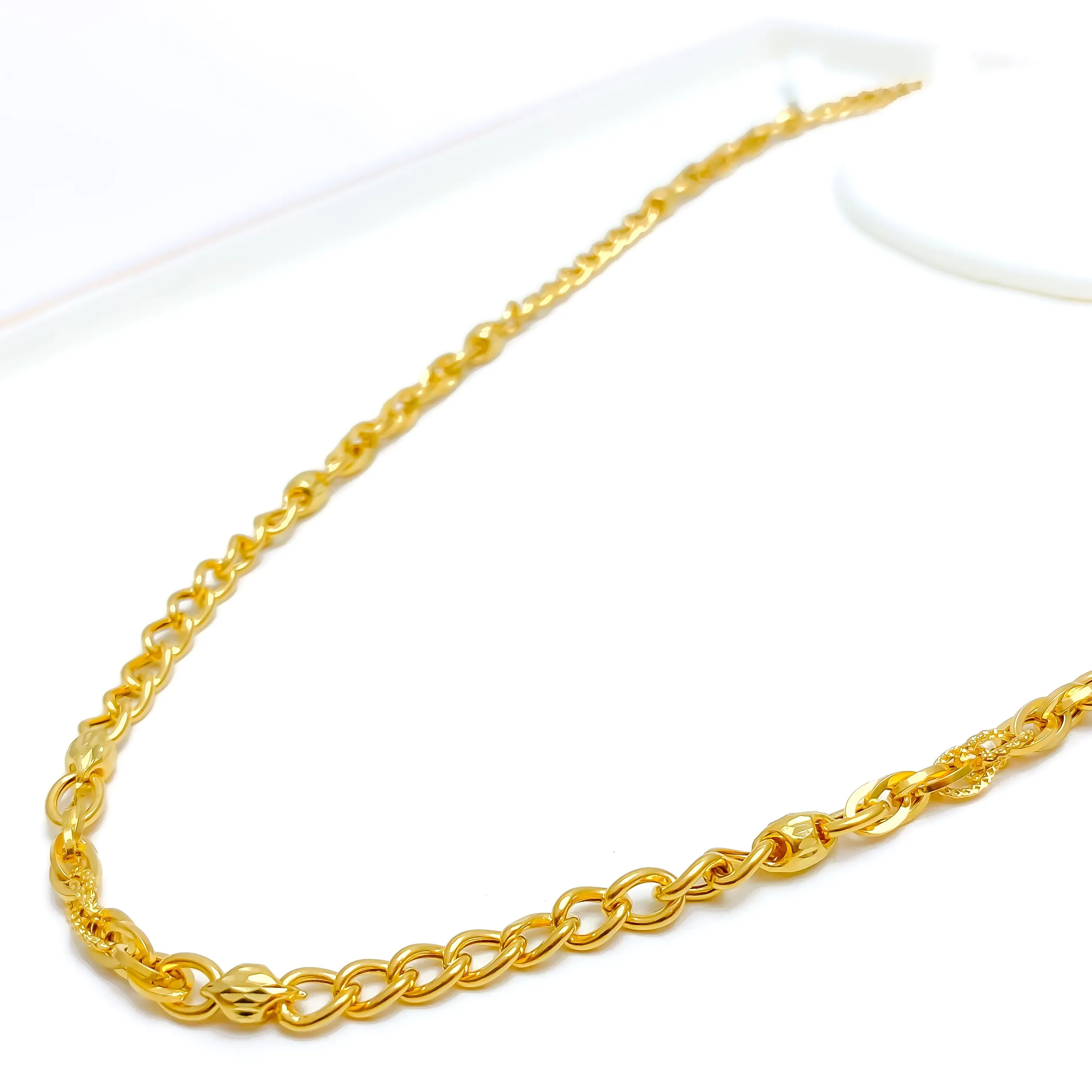 Alternating Fancy Link 22k Gold Italian Chain - 19"