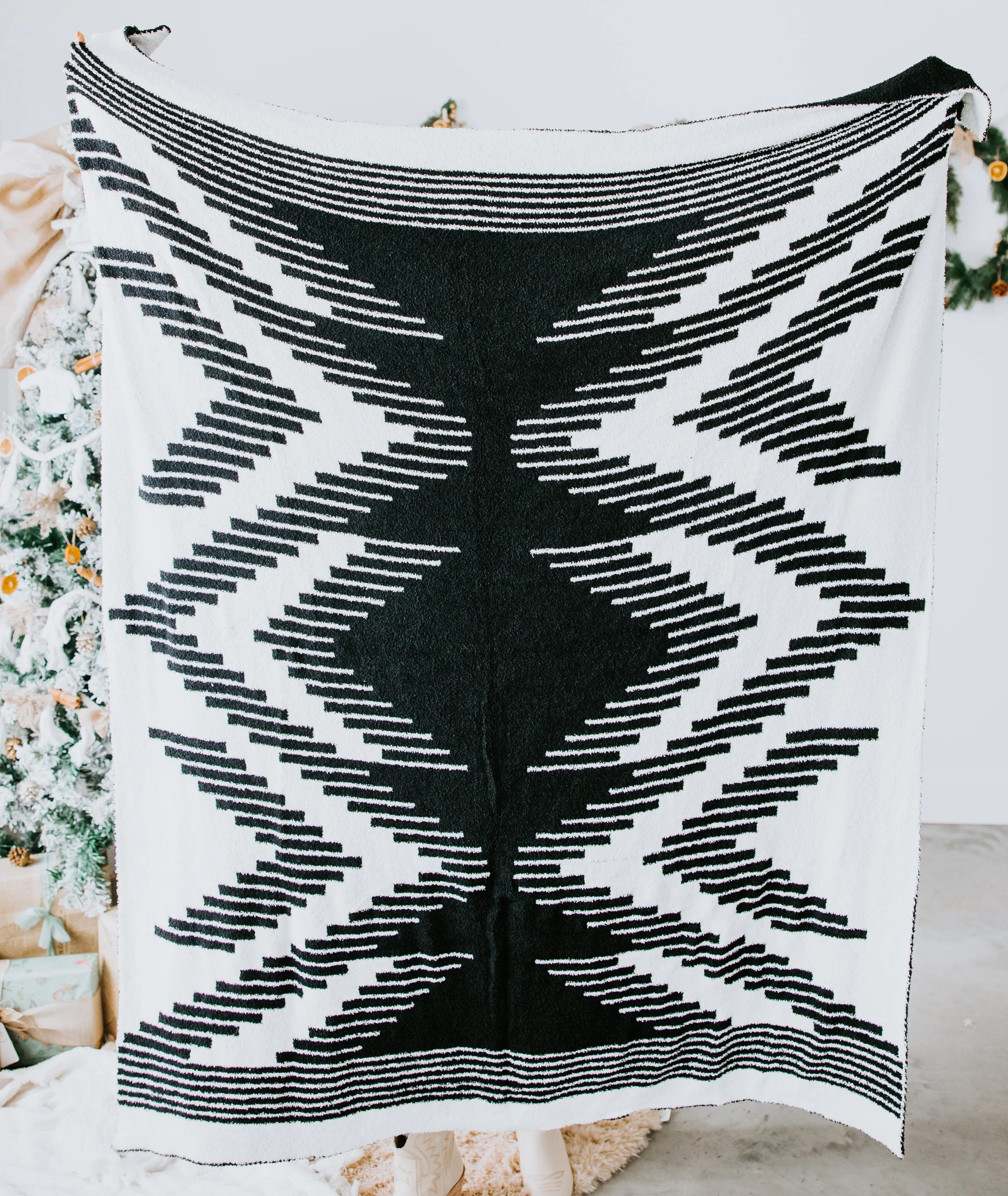 Arrow Throw Blanket