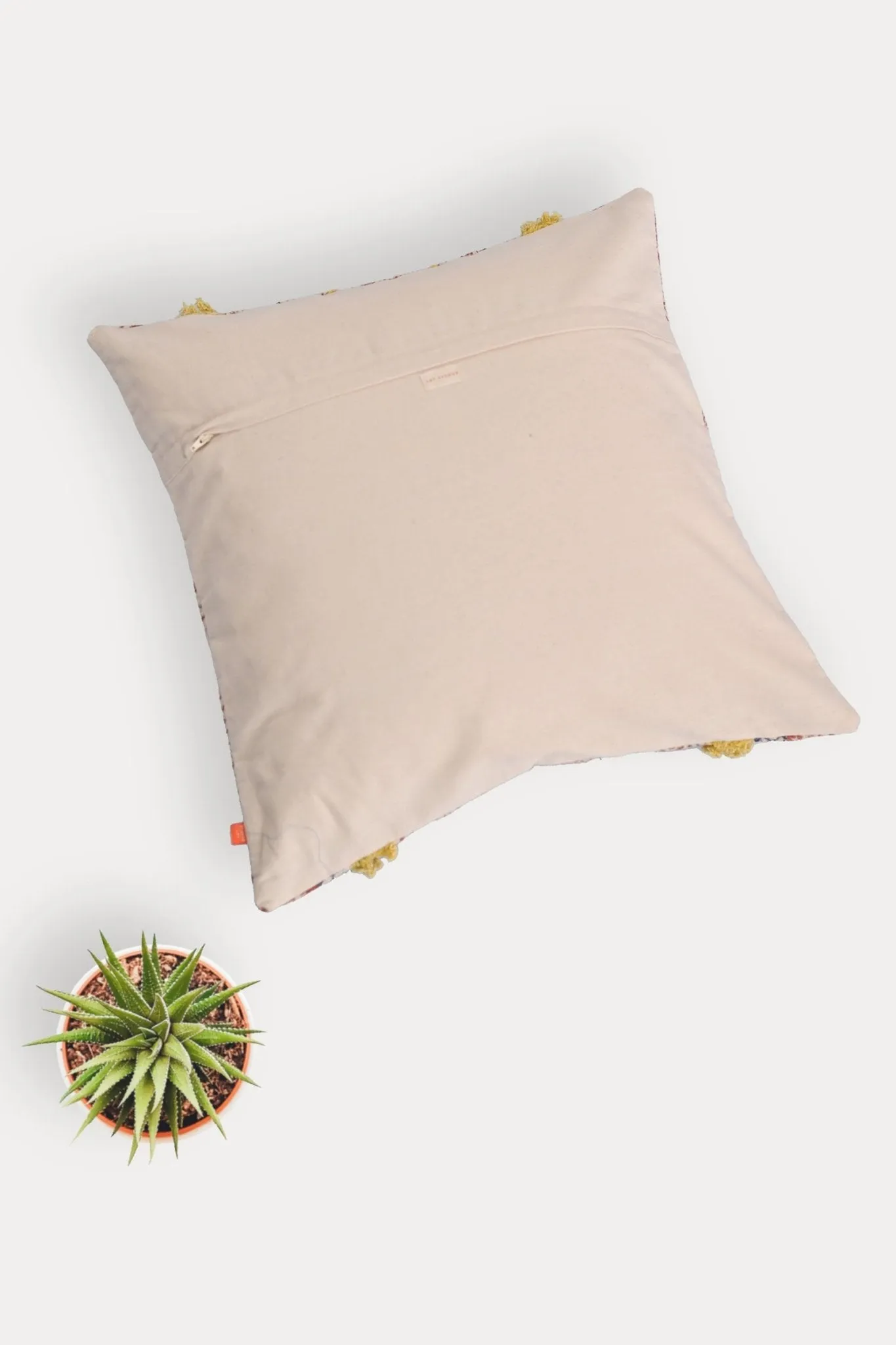 BARRIE - SQUARE CUSHION COVER