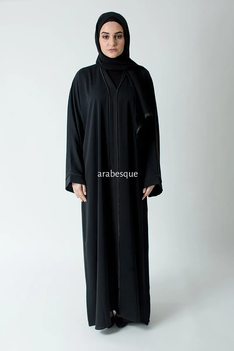 Black Border Closed Abaya