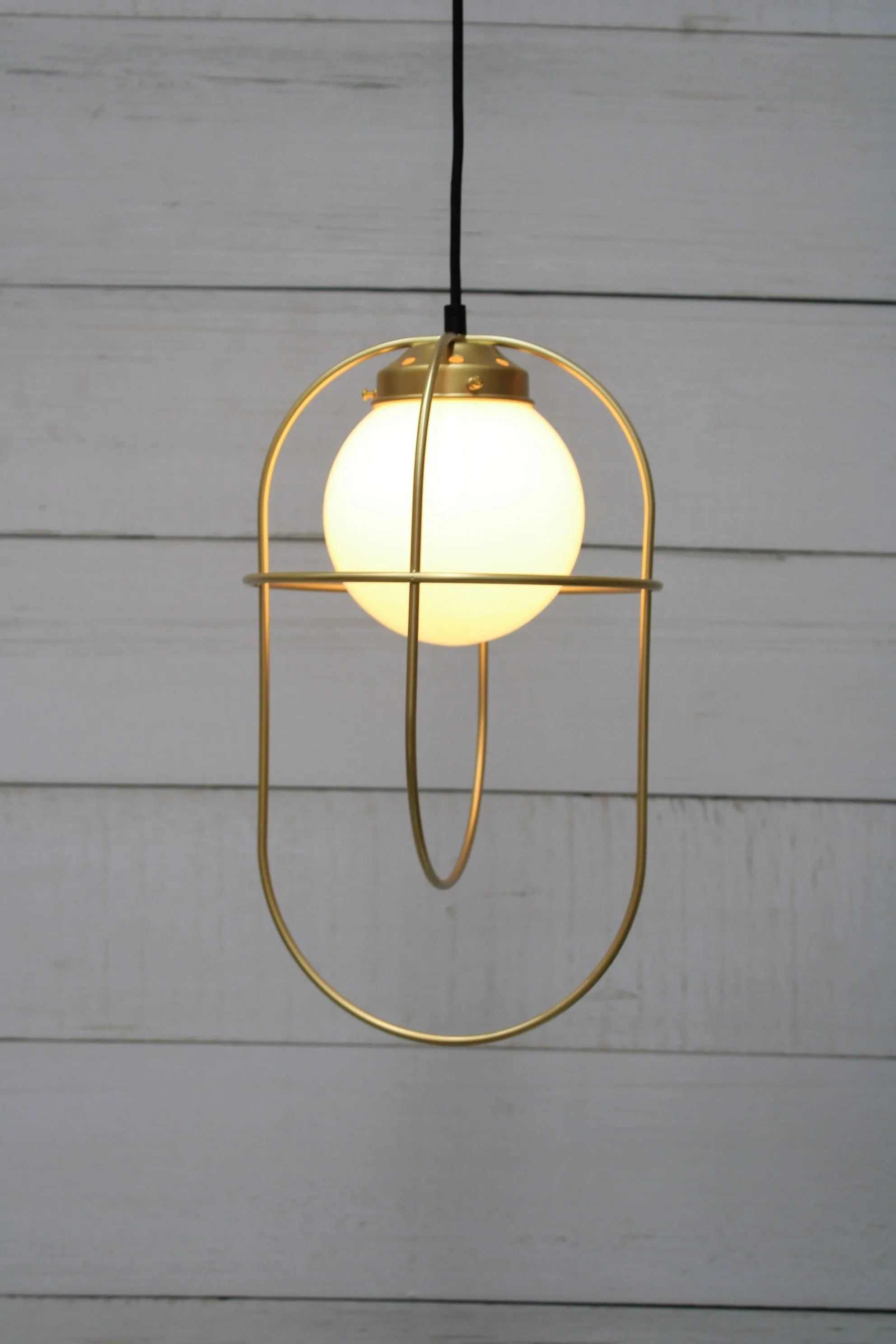 Bonnie Glass Loop Pendant Light