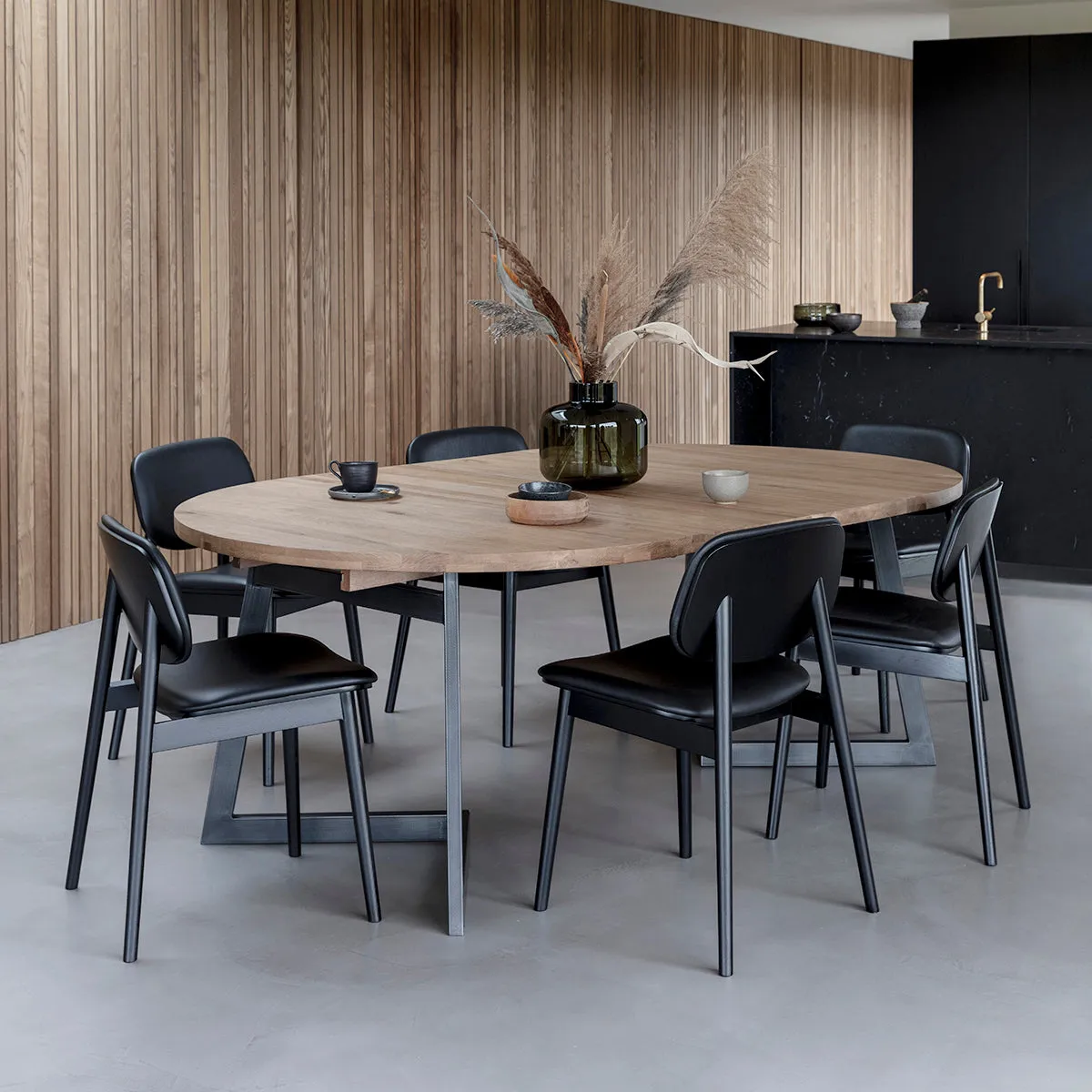 Calia Round Extendable Dining Table