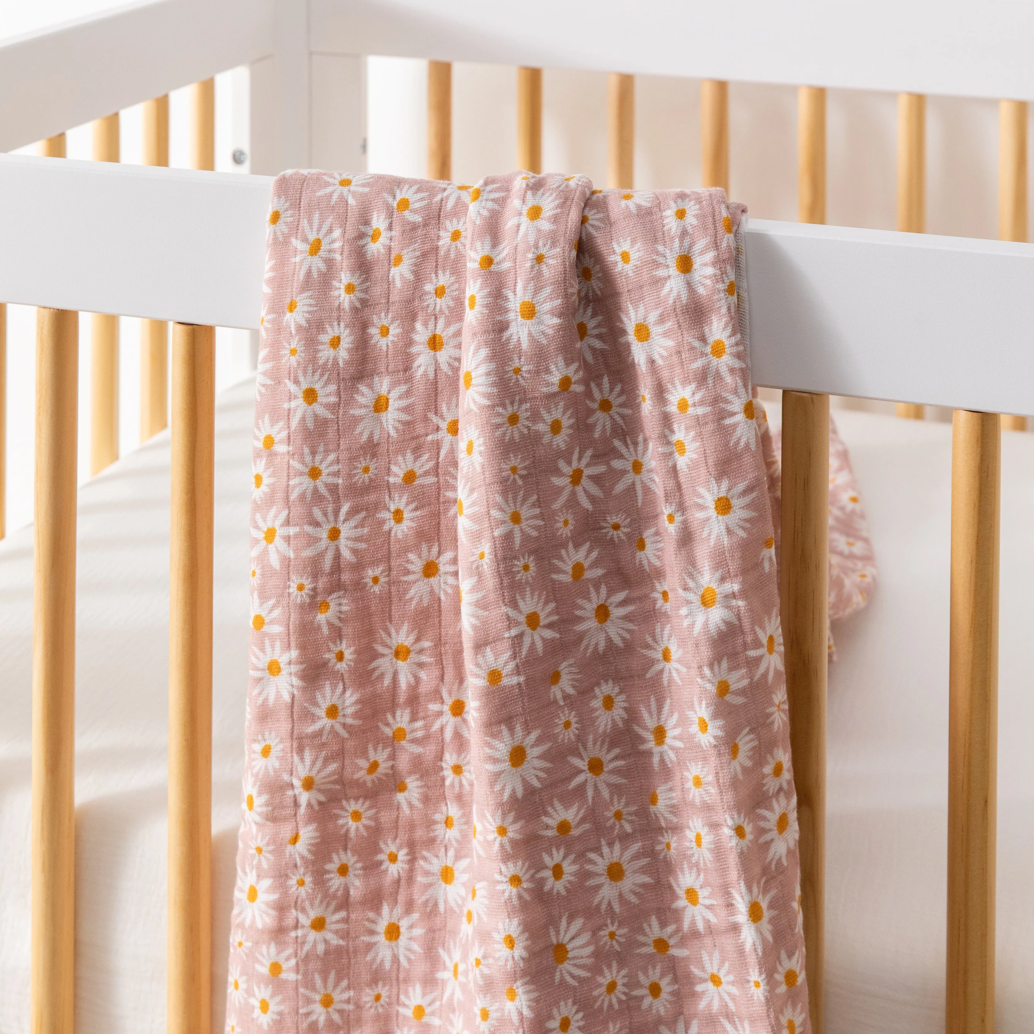 Daisy Swaddle in GOTS Certified Organic Muslin Cotton