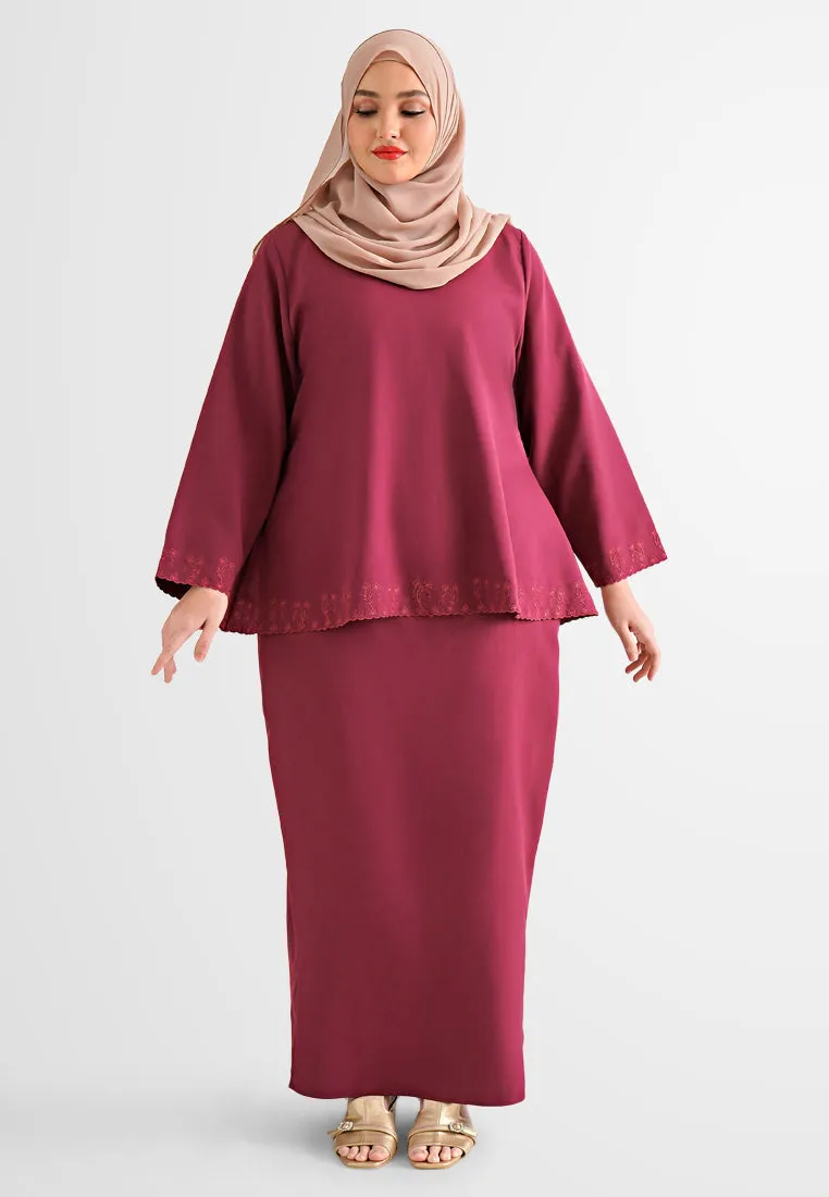 Emona Minimalist Embroidery Kurung Kedah Set