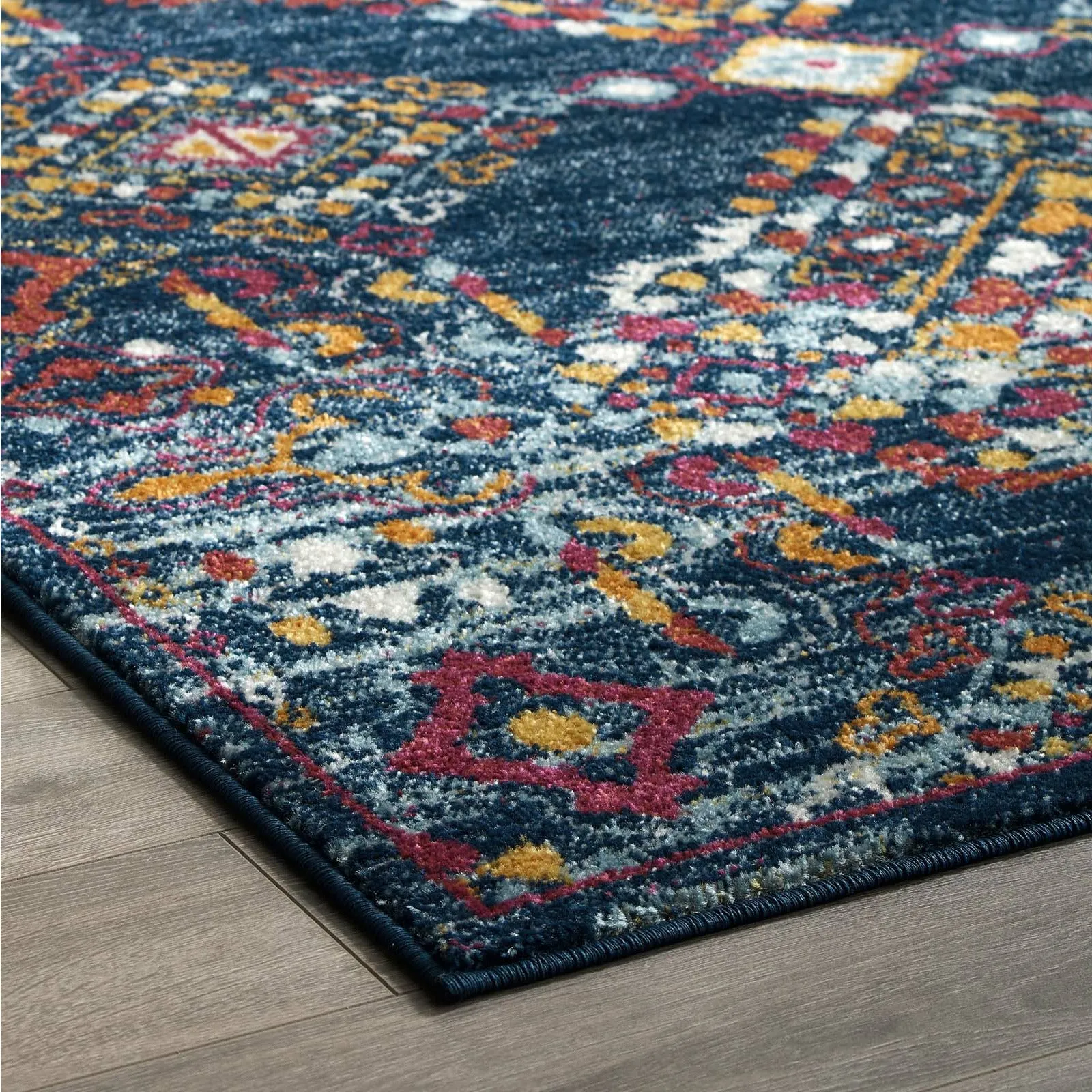 Entourage Khalida Distressed Vintage Floral Lattice Area Rug