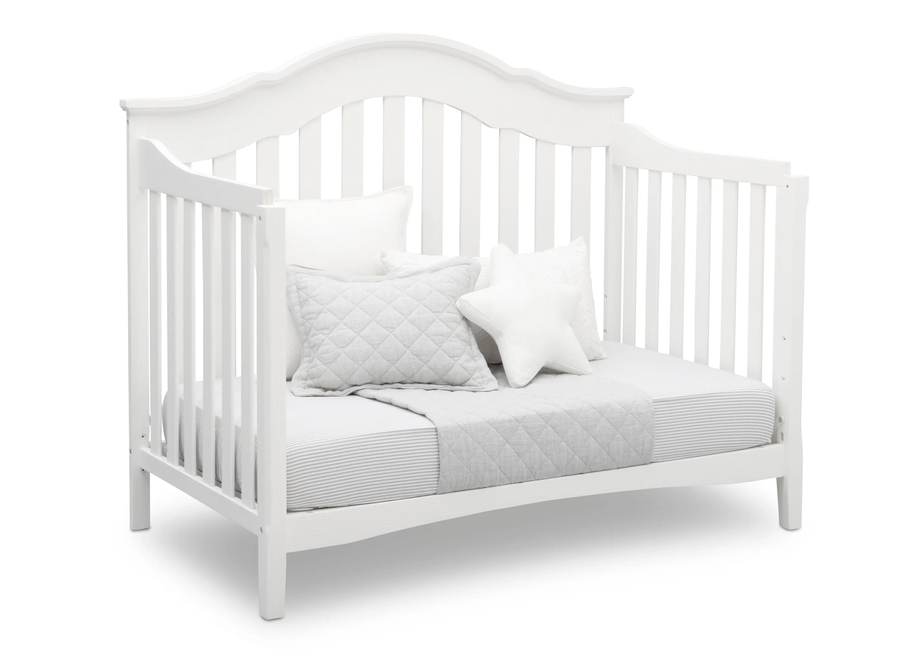 Farmhouse 6-in-1 Convertible Baby Crib