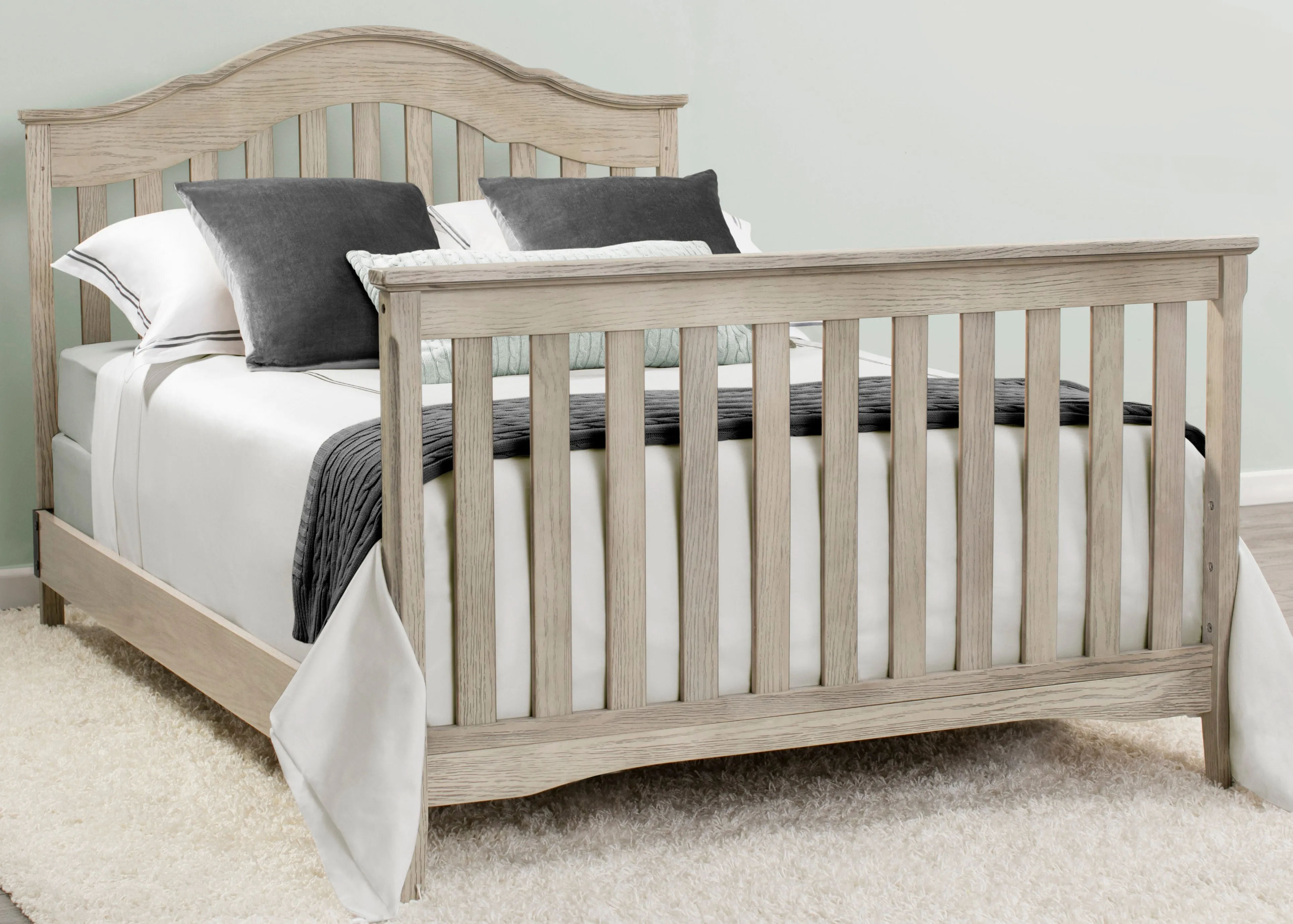 Farmhouse 6-in-1 Convertible Baby Crib