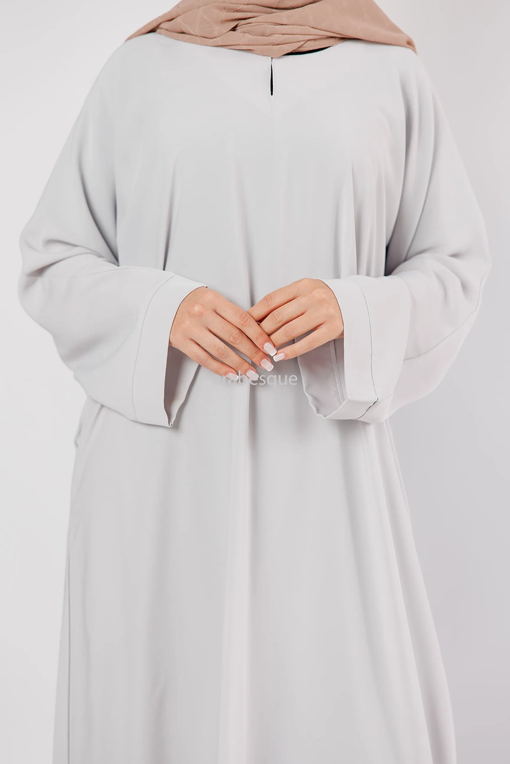 Premium Plain Closed Abaya With Pocket (Wide Sleeves) 13 Colours