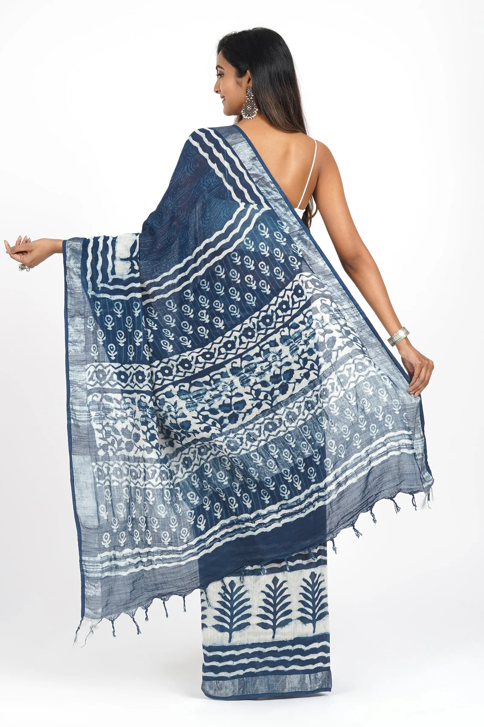 Teejh Coastal Linen Saree