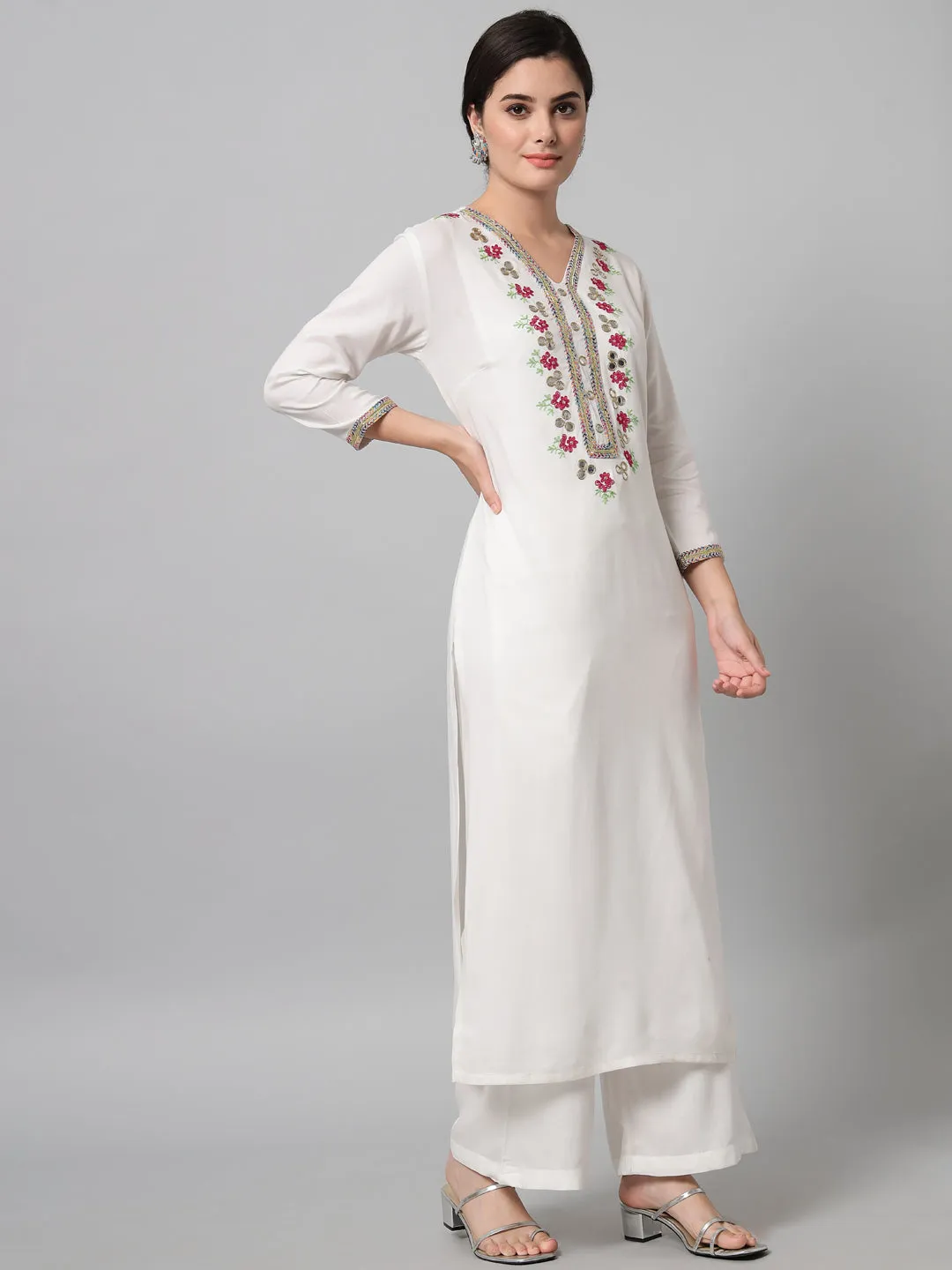 Women Embroidered White Kurta Palazzo Set